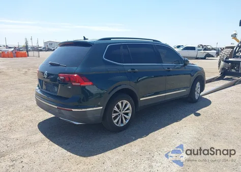 2018 Volkswagen Tiguan 2.0T Se/2.0T Sel z USA, uszkodzony, nr VIN 3VV3B7AX4JM033675